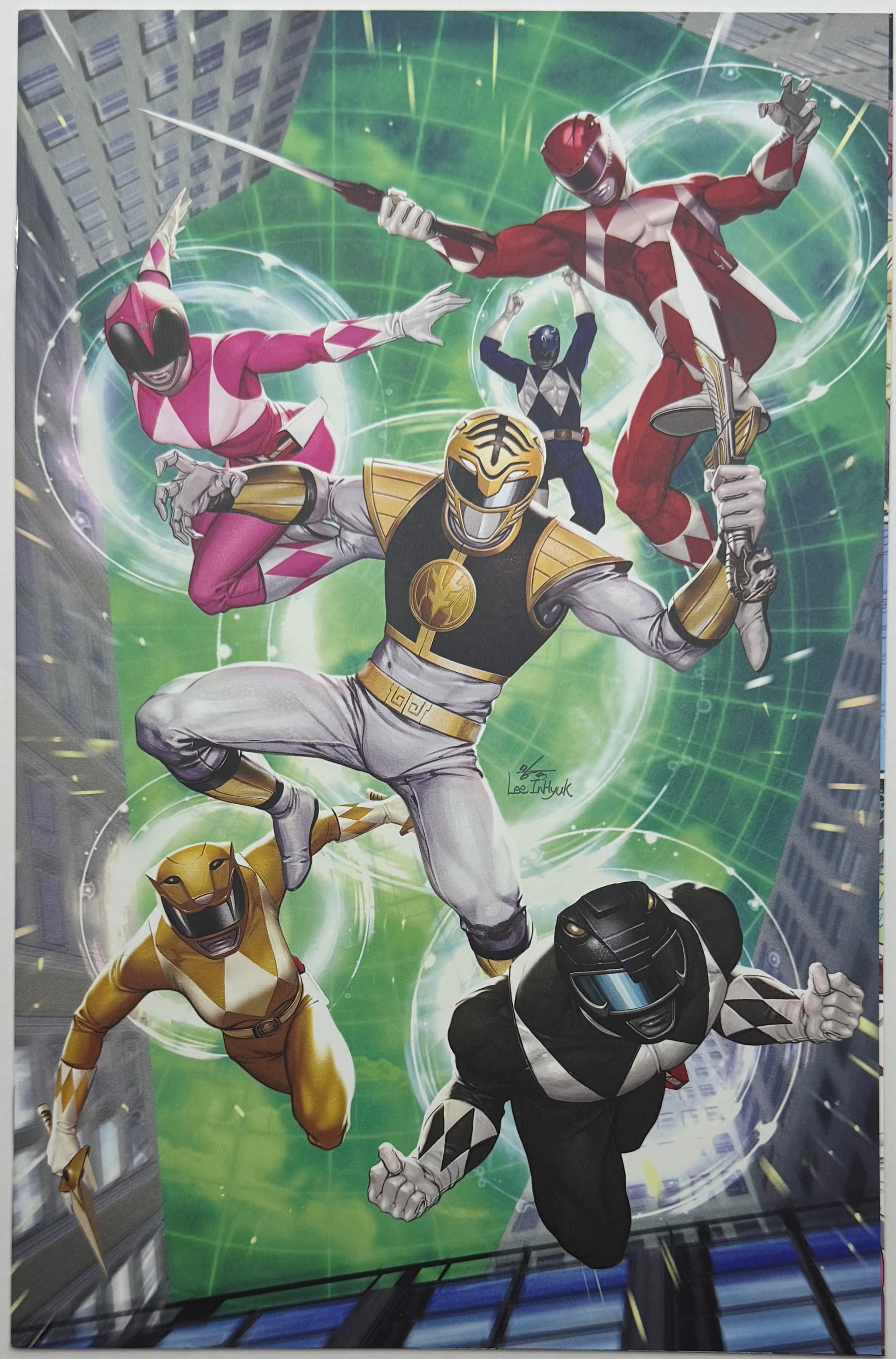 Mighty Morphin Power Rangers #6 1:10
