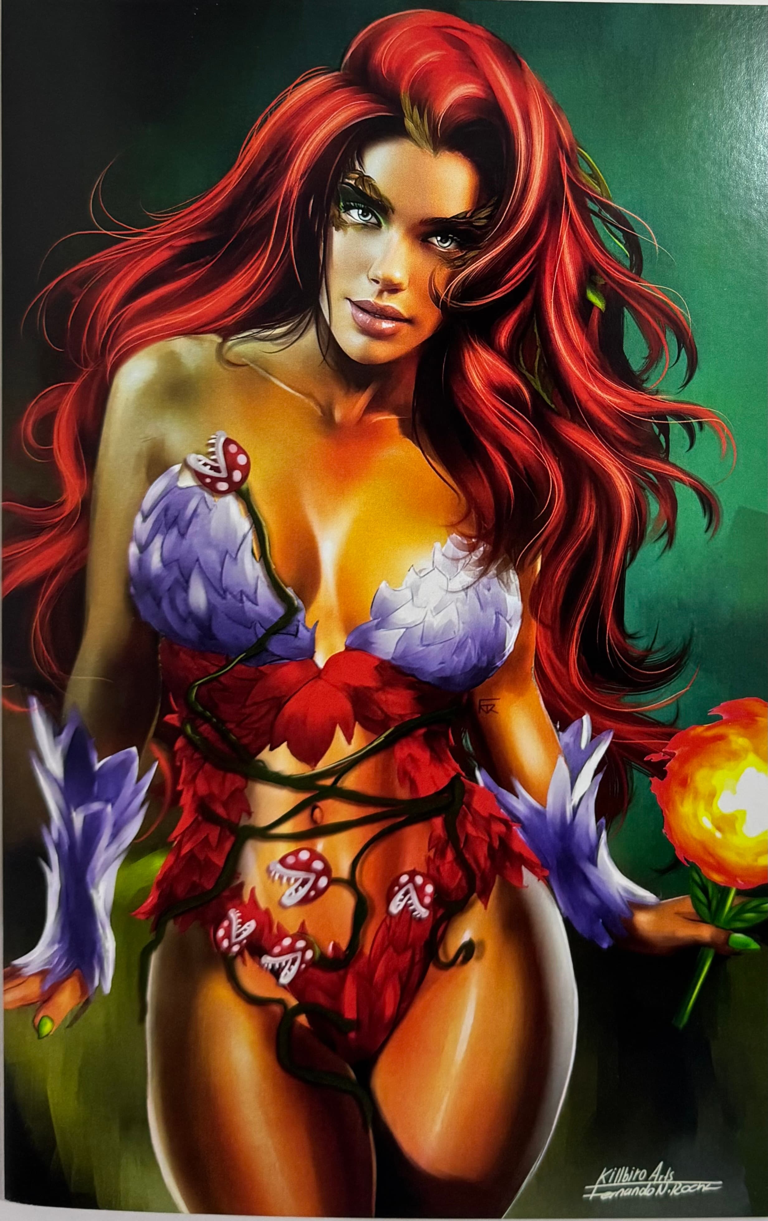 M House Poison Ivy Fire Ball Girl Nice